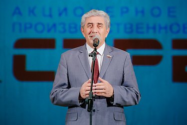 Сергей Грачев поздравил коллектив «ПО «Стрела» с Днем машиностроителя